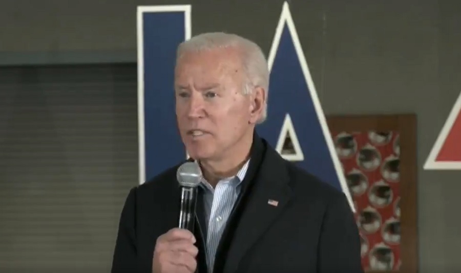 Biden Calls Iowa Voter Fat, Dares Him To Push-up Duel For Questioning Ukraine Deal, Gets Ripped For Being a Bully